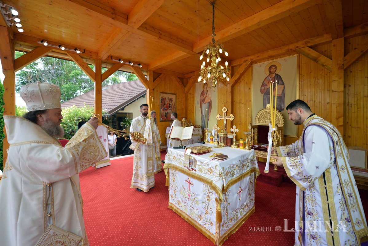 Praznic luminos la Paraclisul Catedralei Naționale 118016