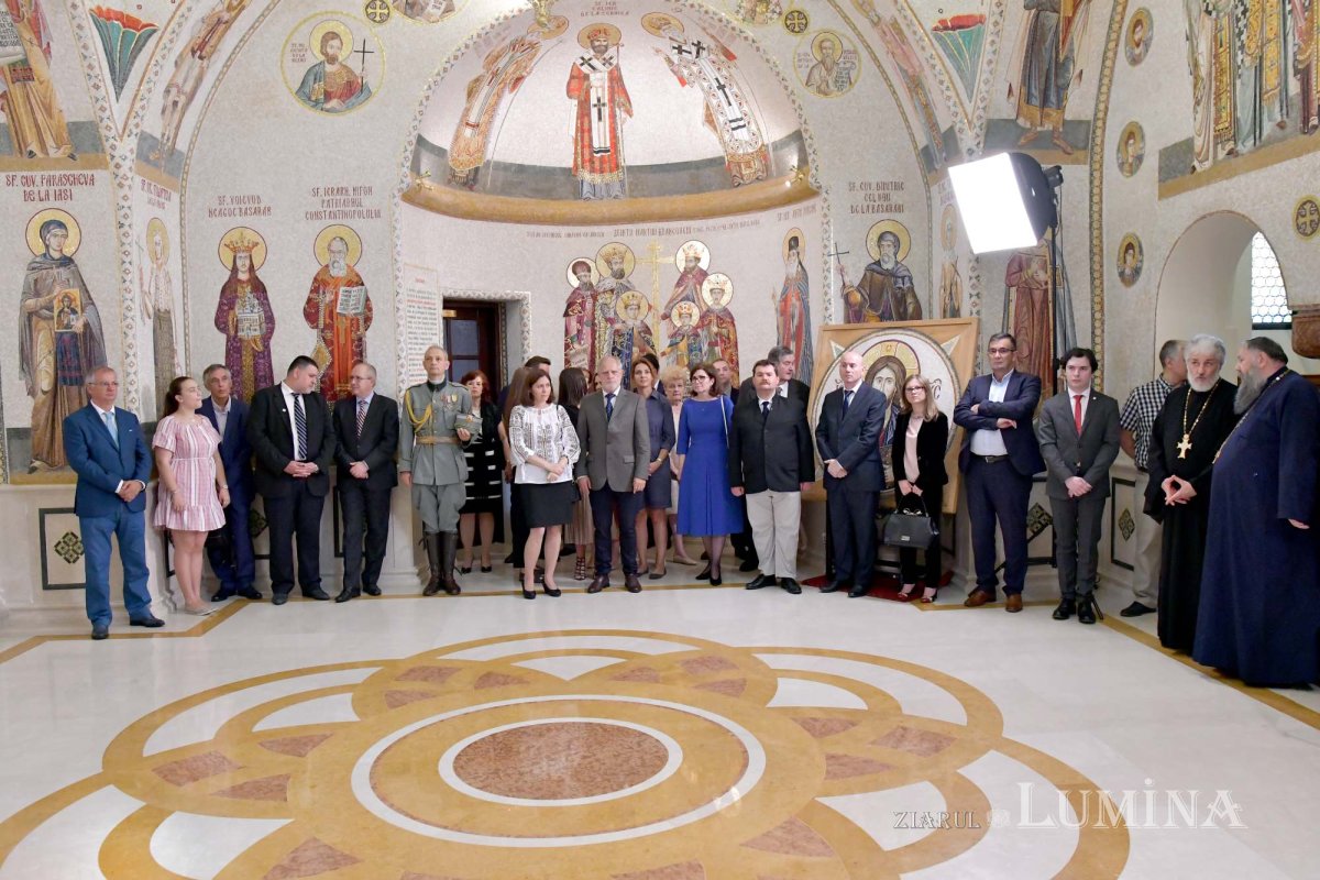 Recunoștință pentru promovarea Anului Centenar 119198