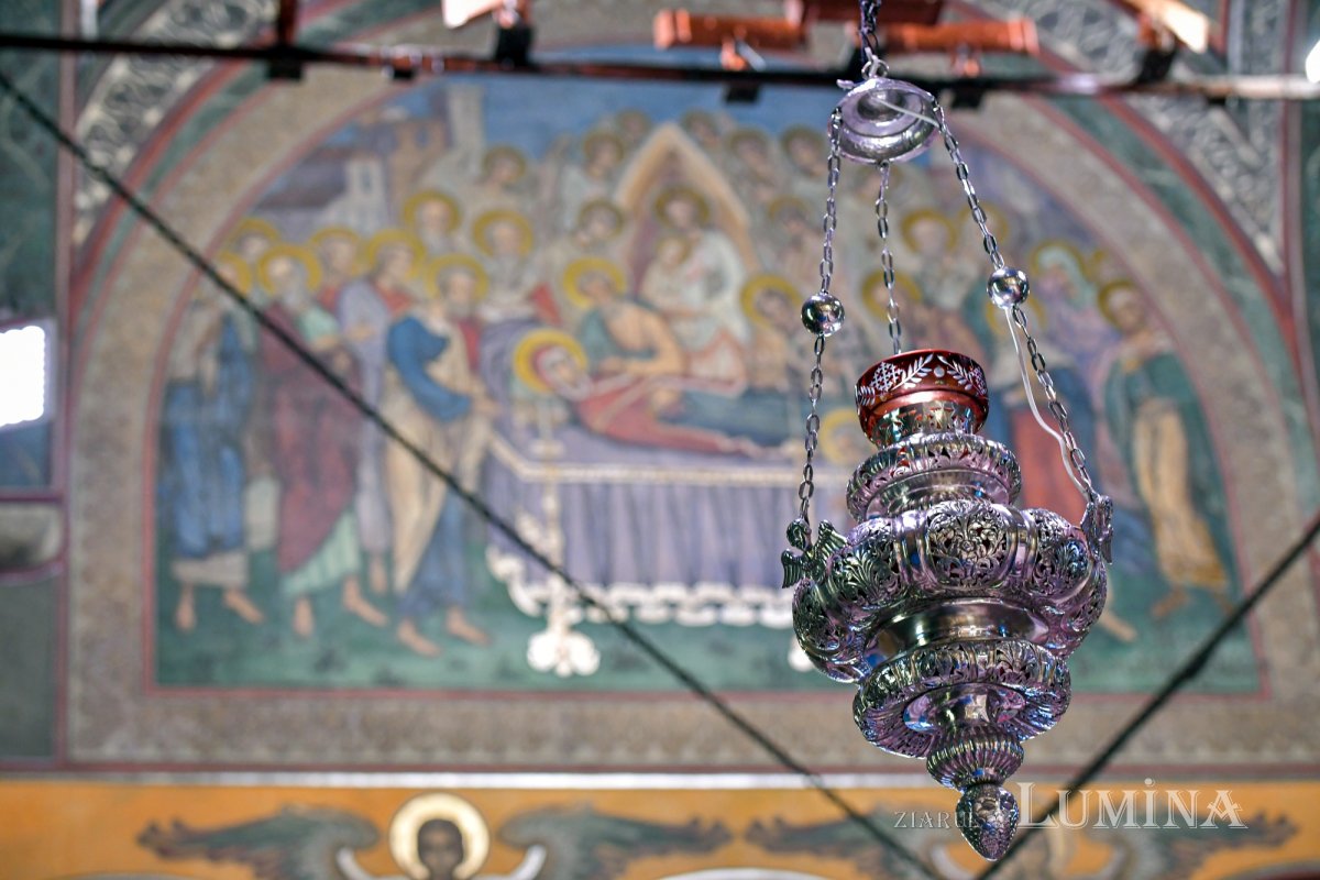 Procesiune cu Epitaful Preasfintei Născătoare de Dumnezeu 123707