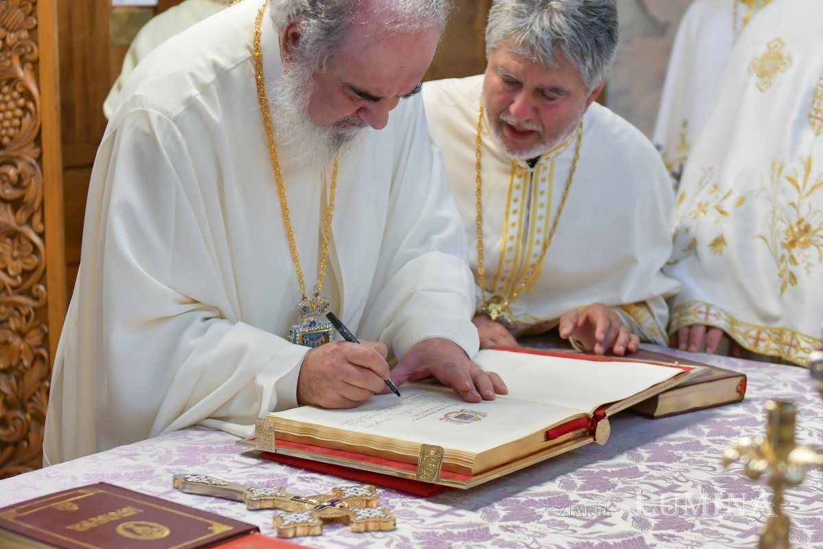 „Maica Domnului este icoana vie a Bisericii” 125706