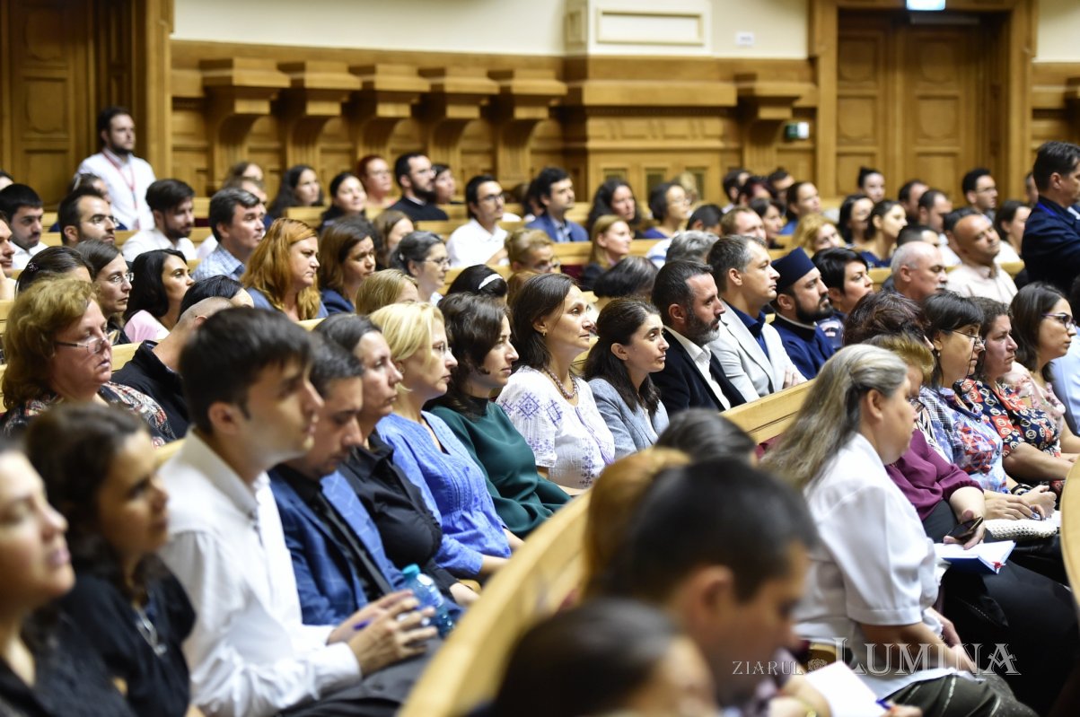 Consfătuirea profesorilor de religie din Arhiepiscopia Bucureştilor 126034