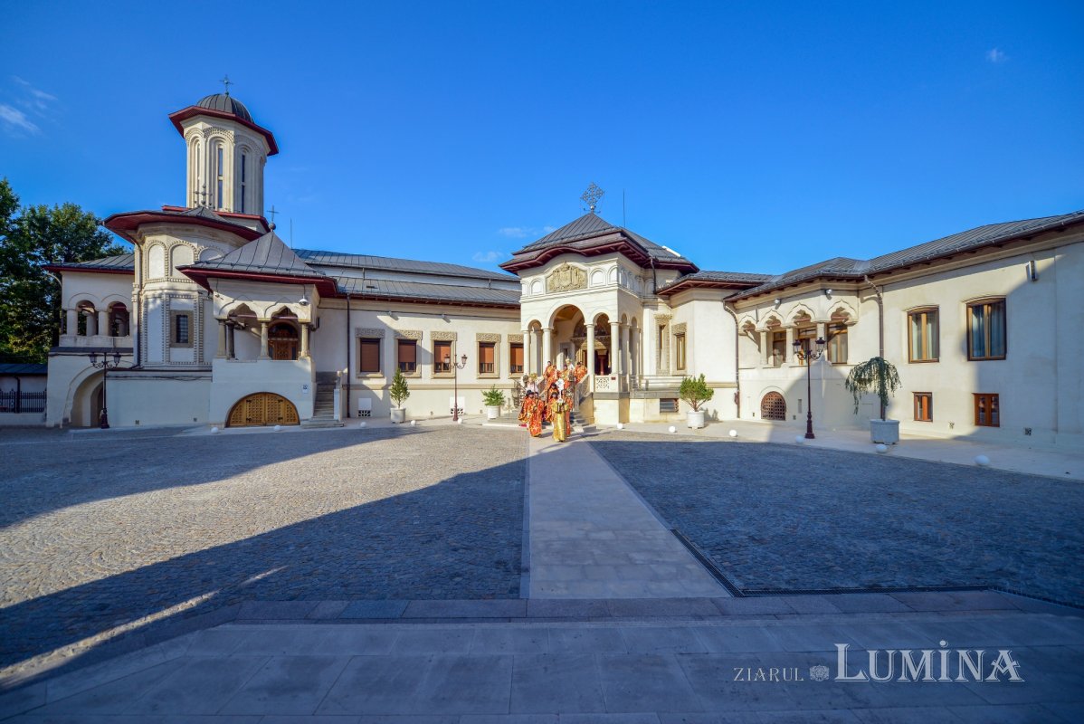 „Crucea este semnul unei lucrări dătătoare de viaţă” 126283