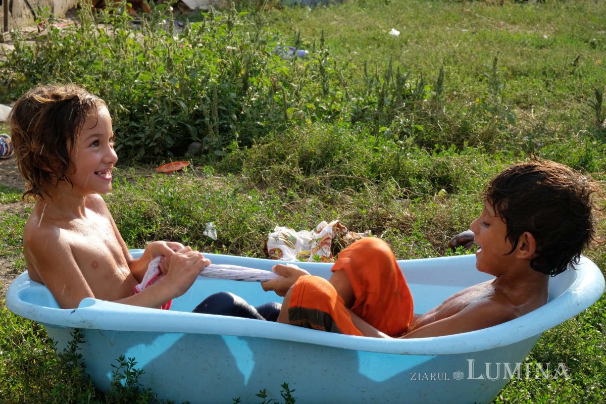 Bucuriile și nevoile unei familii cu 11 copii 126488