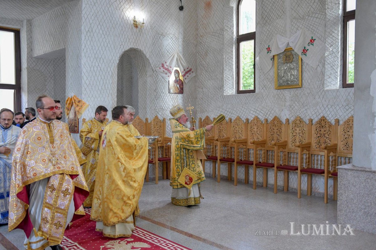 Sfinţire la Biserica „Sfântul Proroc Daniel” din Capitală 126508