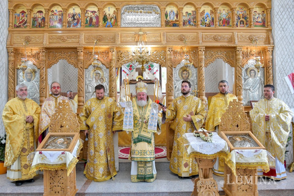 Sfinţire la Biserica „Sfântul Proroc Daniel” din Capitală 126533