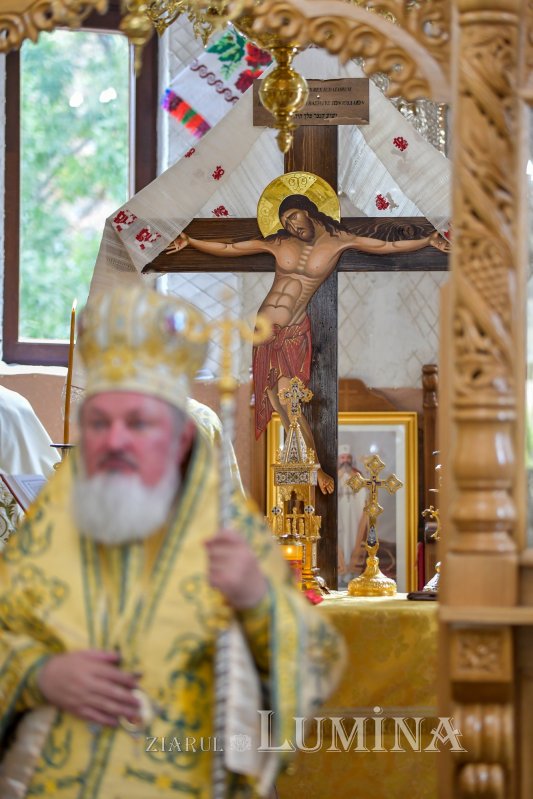 Sfinţire la Biserica „Sfântul Proroc Daniel” din Capitală 126536