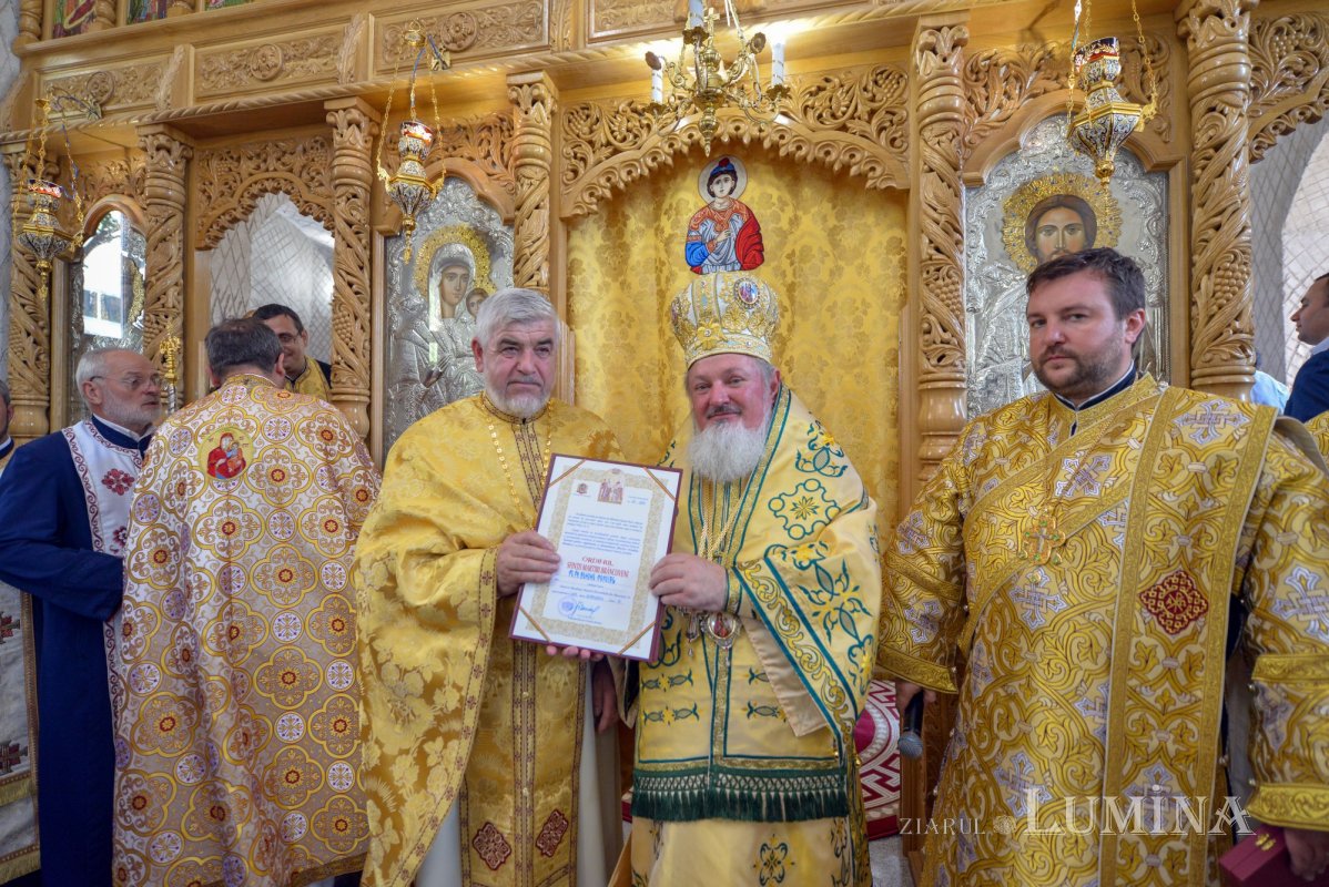 Sfinţire la Biserica „Sfântul Proroc Daniel” din Capitală 126544