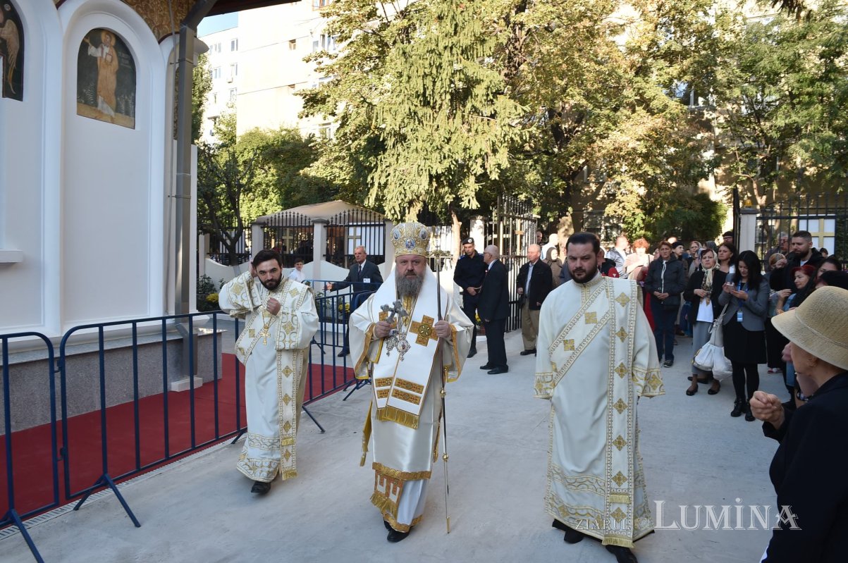 Biserica Parohiei Apărătorii Patriei 1 a fost sfinţită 126950