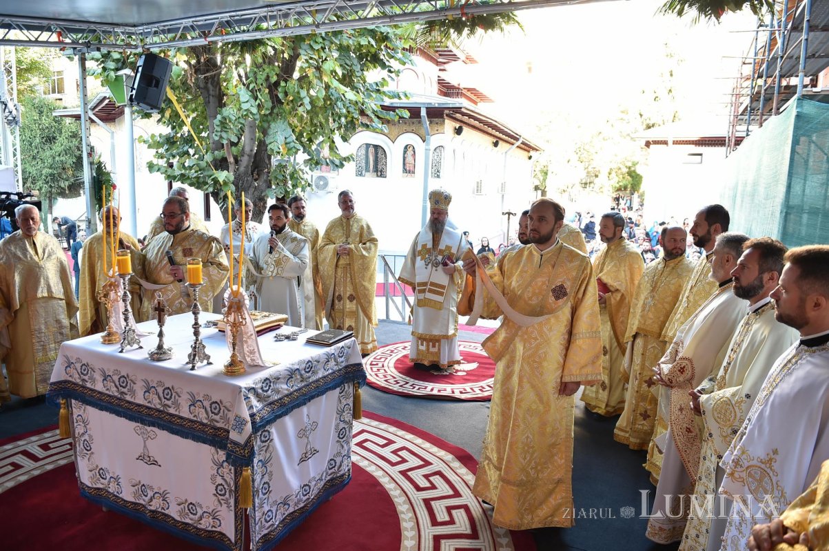Biserica Parohiei Apărătorii Patriei 1 a fost sfinţită 126951