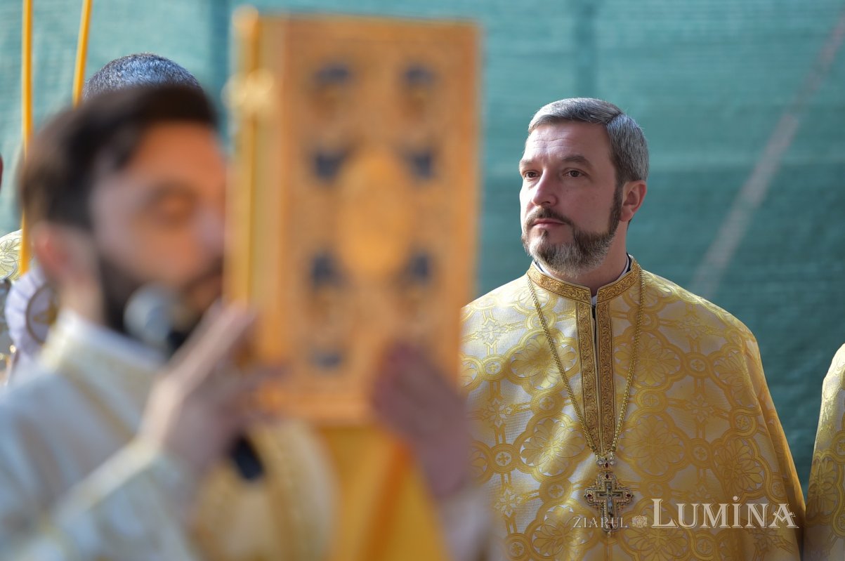 Biserica Parohiei Apărătorii Patriei 1 a fost sfinţită 126954