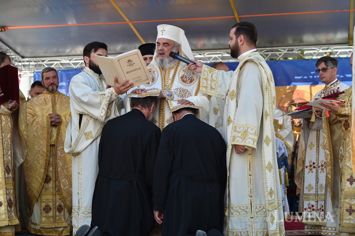 Biserica Parohiei Apărătorii Patriei 1 a fost sfinţită 126965