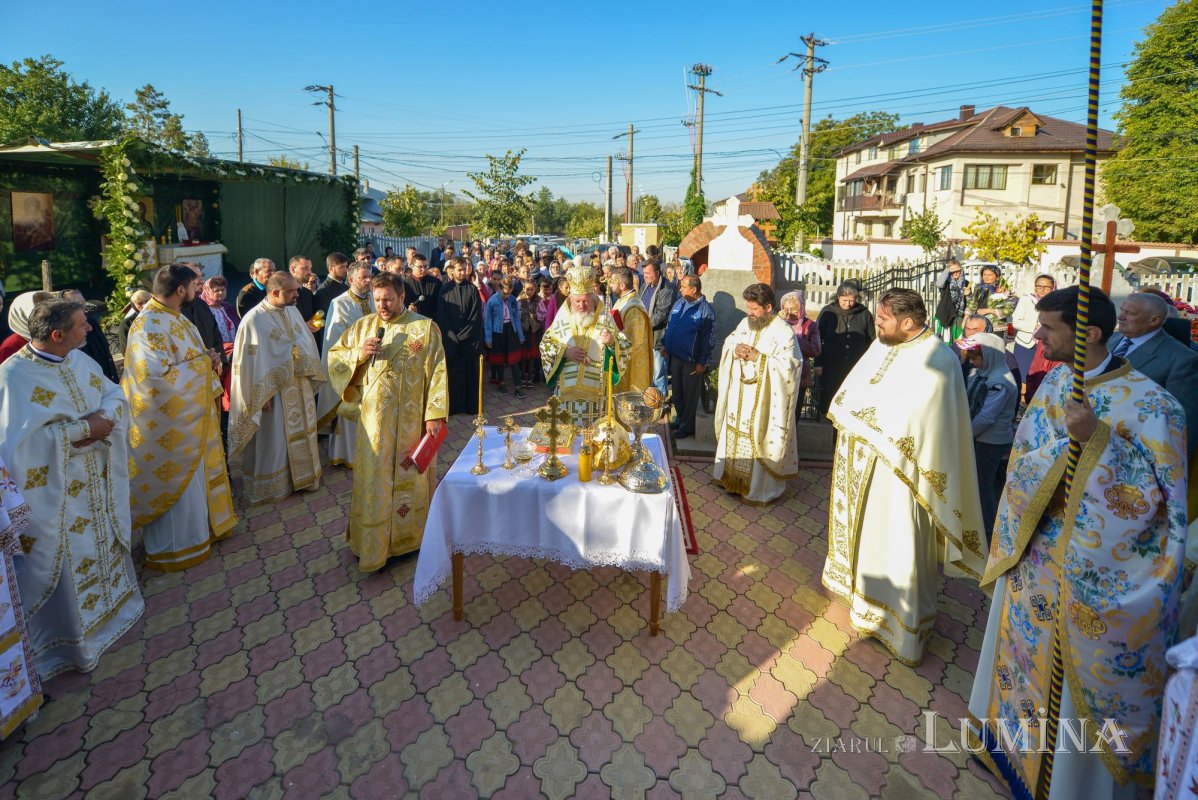 Biserica Parohiei Petrăchioaia a fost sfințită 127178