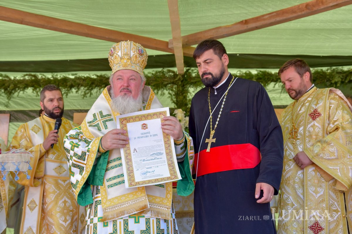 Biserica Parohiei Petrăchioaia a fost sfințită 127234
