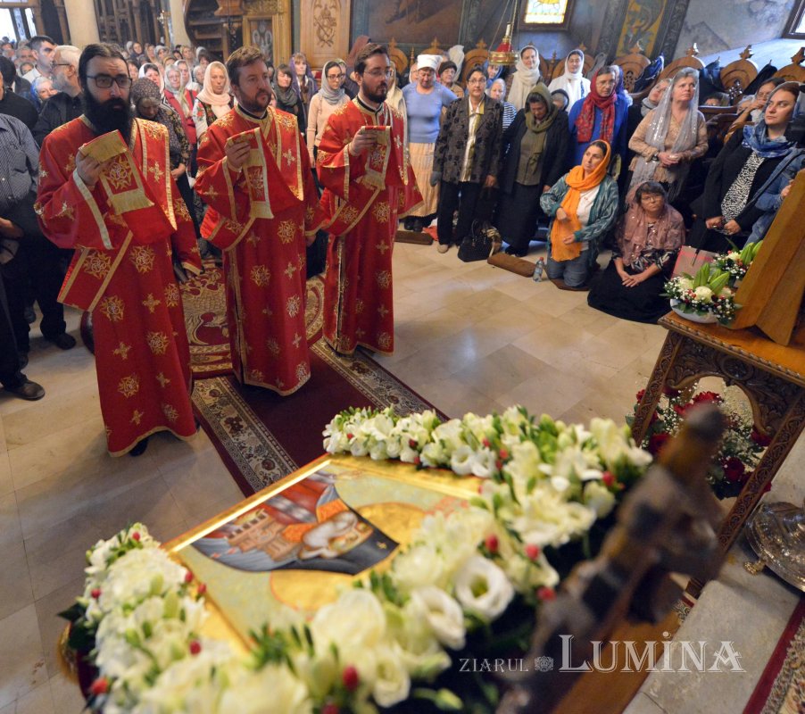 Hramul ctitoriei Sfântului Antim Ivireanul din Bucureşti 127521