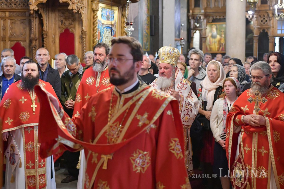 Hramul ctitoriei Sfântului Antim Ivireanul din Bucureşti 127530