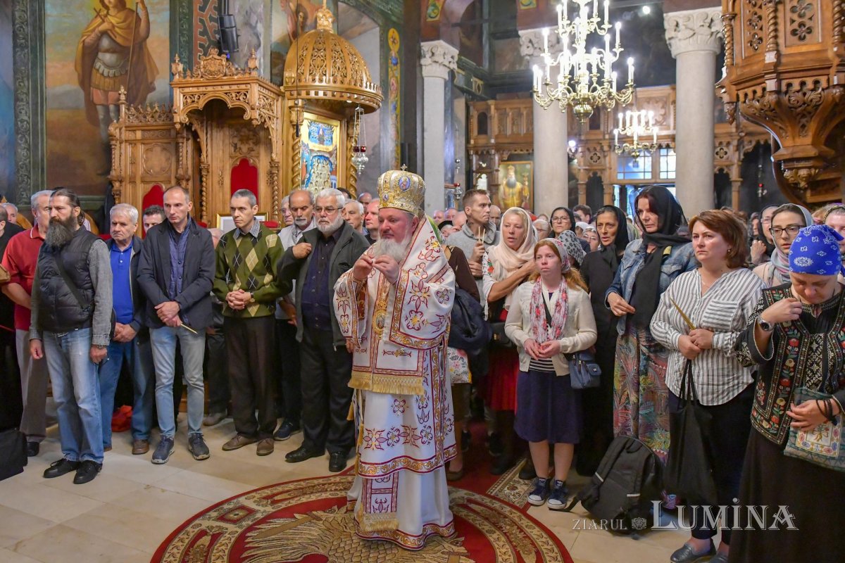 Hramul ctitoriei Sfântului Antim Ivireanul din Bucureşti 127531