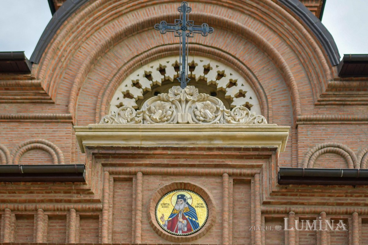 Hramul ctitoriei Sfântului Antim Ivireanul din Bucureşti 127540