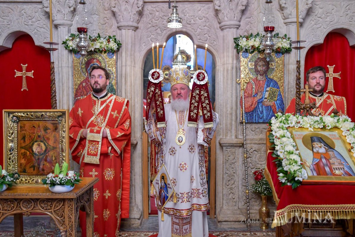 Hramul ctitoriei Sfântului Antim Ivireanul din Bucureşti 127545