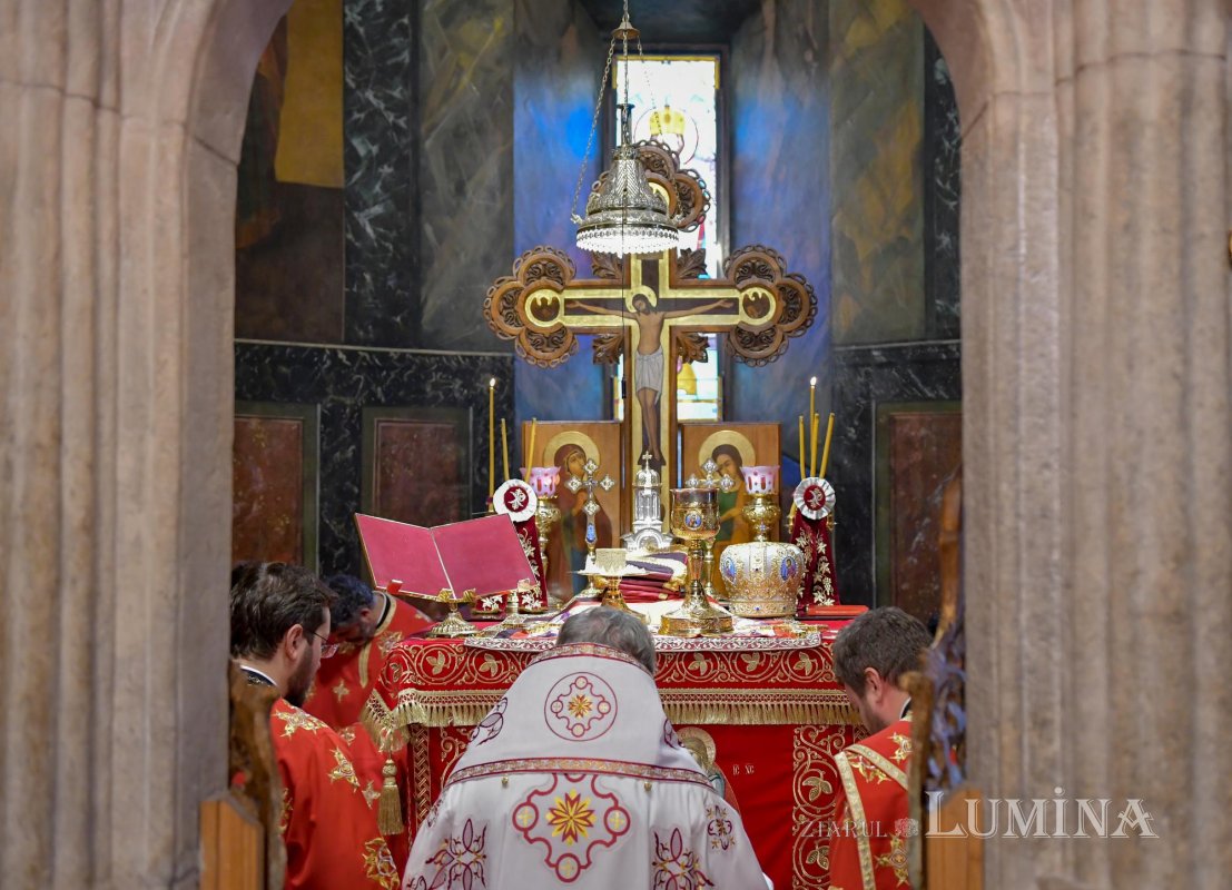 Hramul ctitoriei Sfântului Antim Ivireanul din Bucureşti 127546