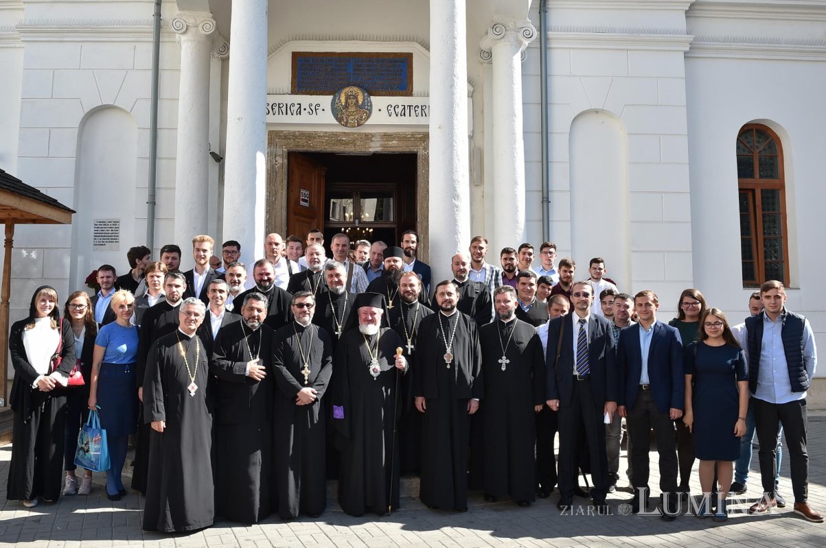 Facultatea „Justinian Patriarhul”, la început de an universitar 127903