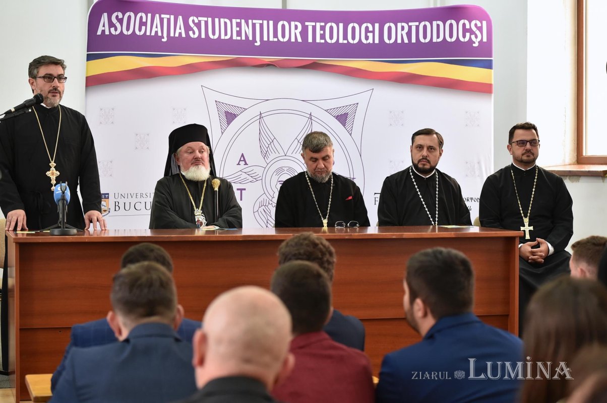 Facultatea „Justinian Patriarhul”, la început de an universitar 127904