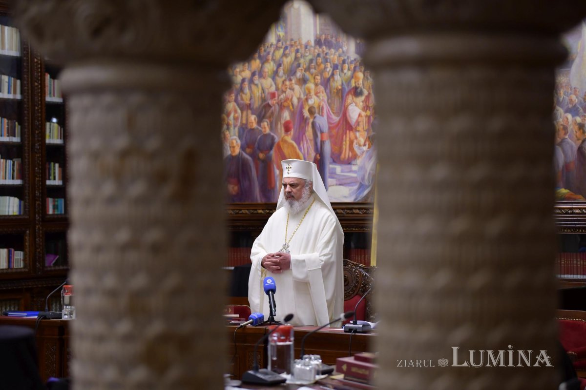 Ierarhii Bisericii Ortodoxe Române s-au reunit ­la Reședința Patriarhală 127882