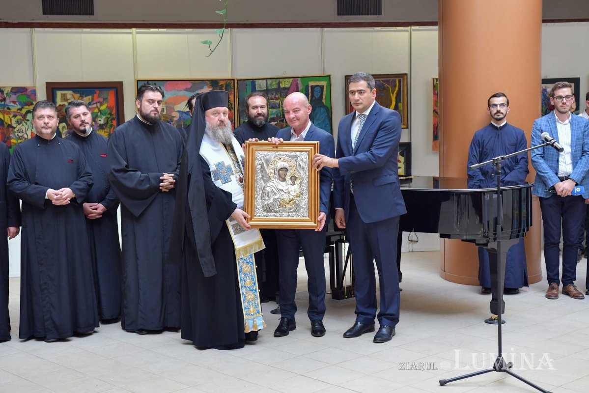 Hramul Altarului de vară al Mănăstirii Plumbuita 128049