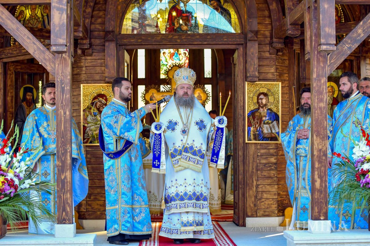 Hramul Altarului de vară al Mănăstirii Plumbuita 128073