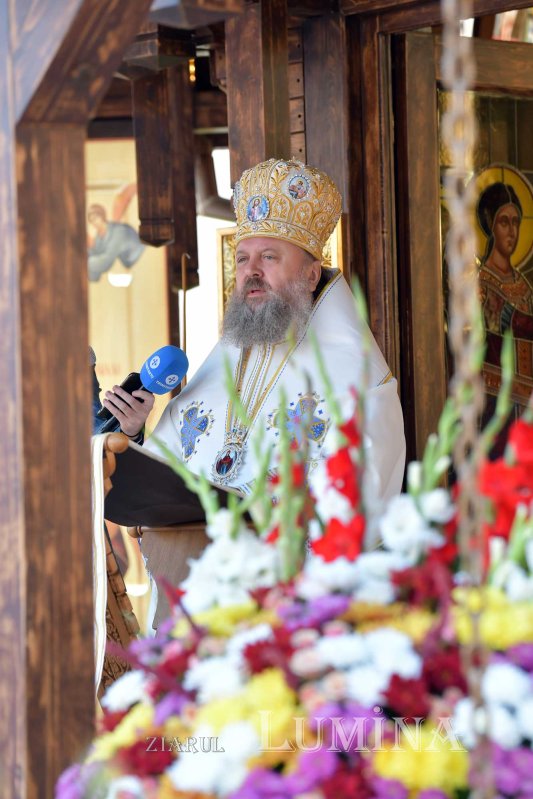 Hramul Altarului de vară al Mănăstirii Plumbuita 128083