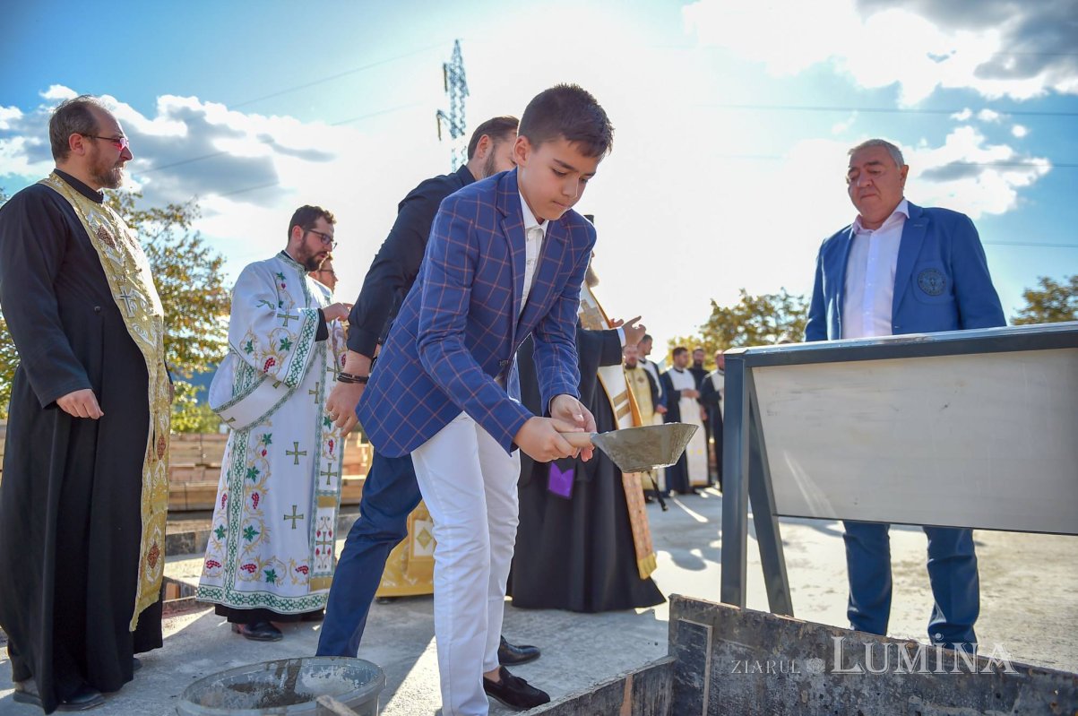 Piatră de temelie pentru o nouă biserică în Capitală 128919