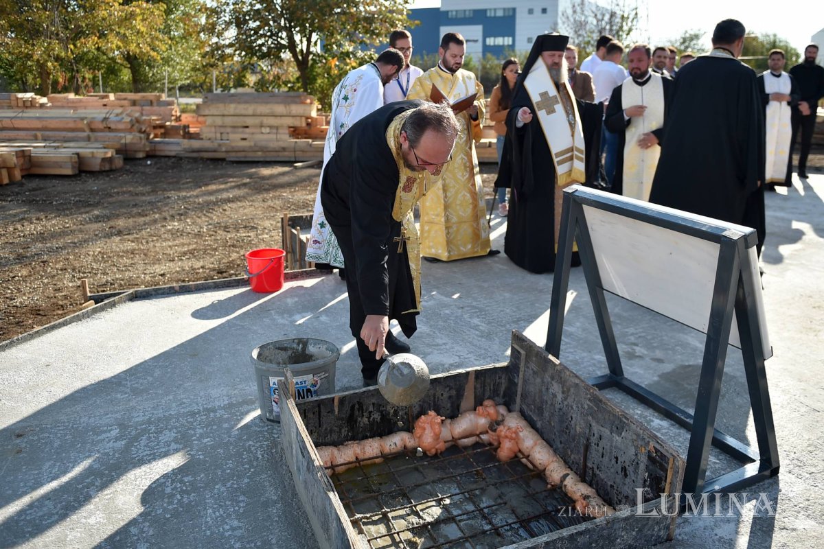 Piatră de temelie pentru o nouă biserică în Capitală 128922