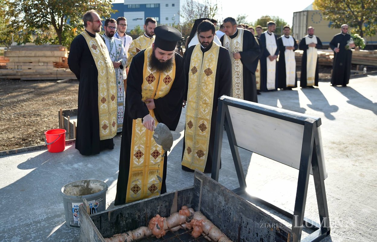 Piatră de temelie pentru o nouă biserică în Capitală 128925