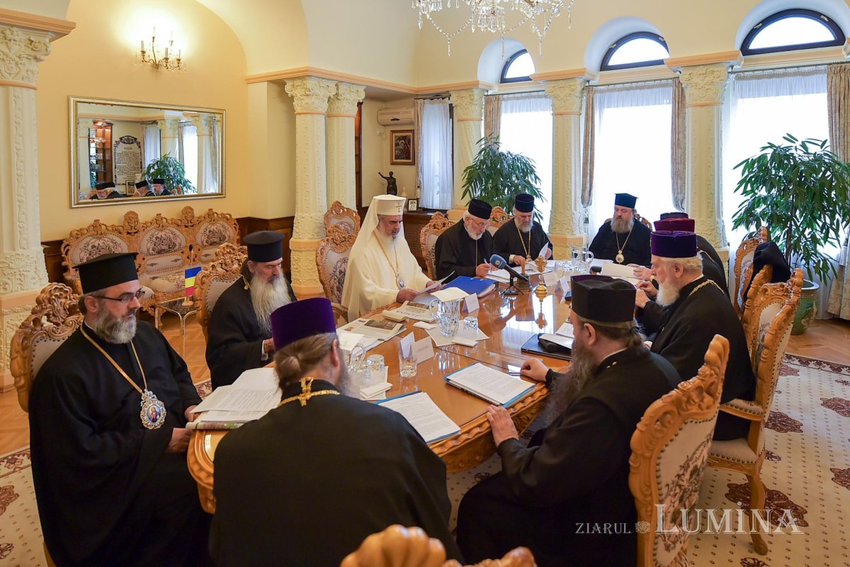Întrunirea Sinodului Mitropoliei Munteniei și Dobrogei la Patriarhie 130206