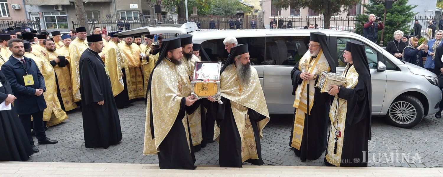 Procesiunea „Calea Sfinților” pe străzile din Capitală 130218