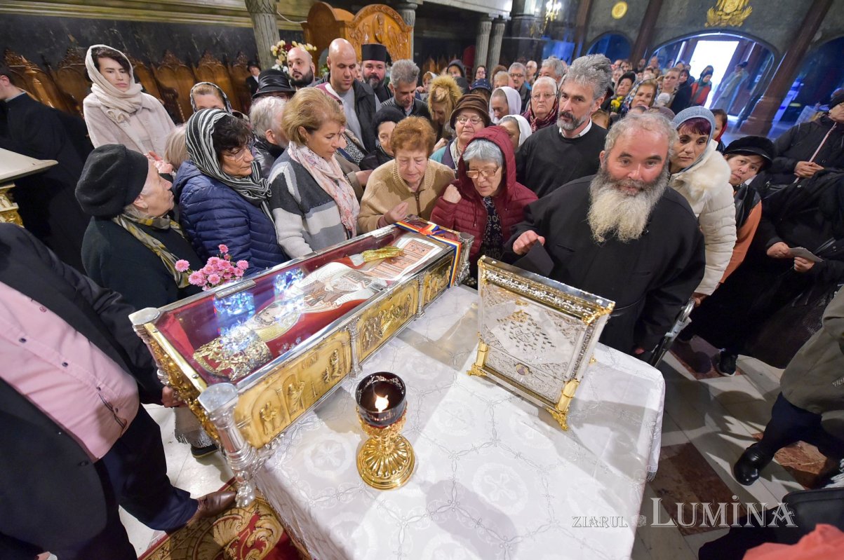 Procesiunea „Calea Sfinților” pe străzile din Capitală 130223