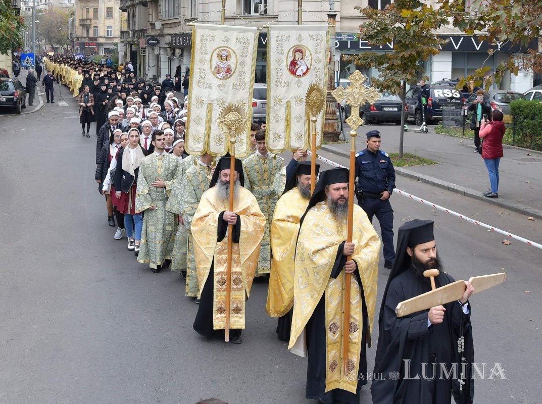 Procesiunea „Calea Sfinților” pe străzile din Capitală 130234