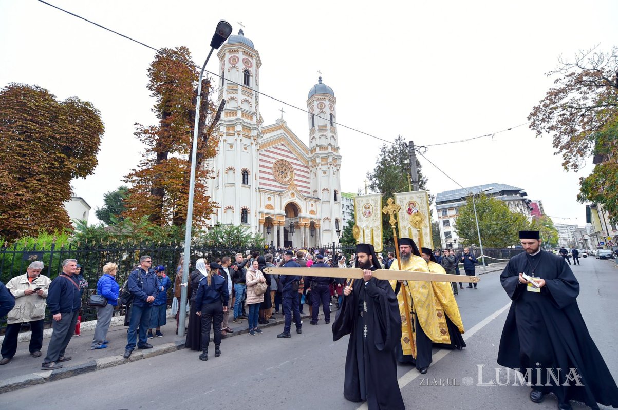 Procesiunea „Calea Sfinților” pe străzile din Capitală 130235