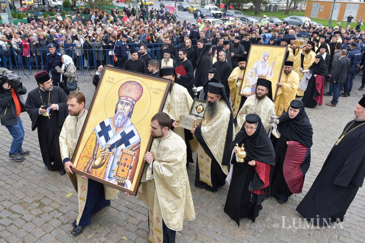 Procesiunea „Calea Sfinților” pe străzile din Capitală 130242