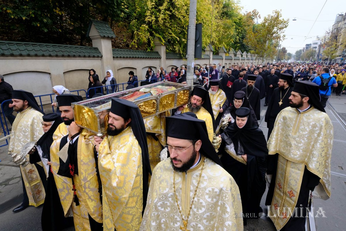 Procesiunea „Calea Sfinților” pe străzile din Capitală 130277
