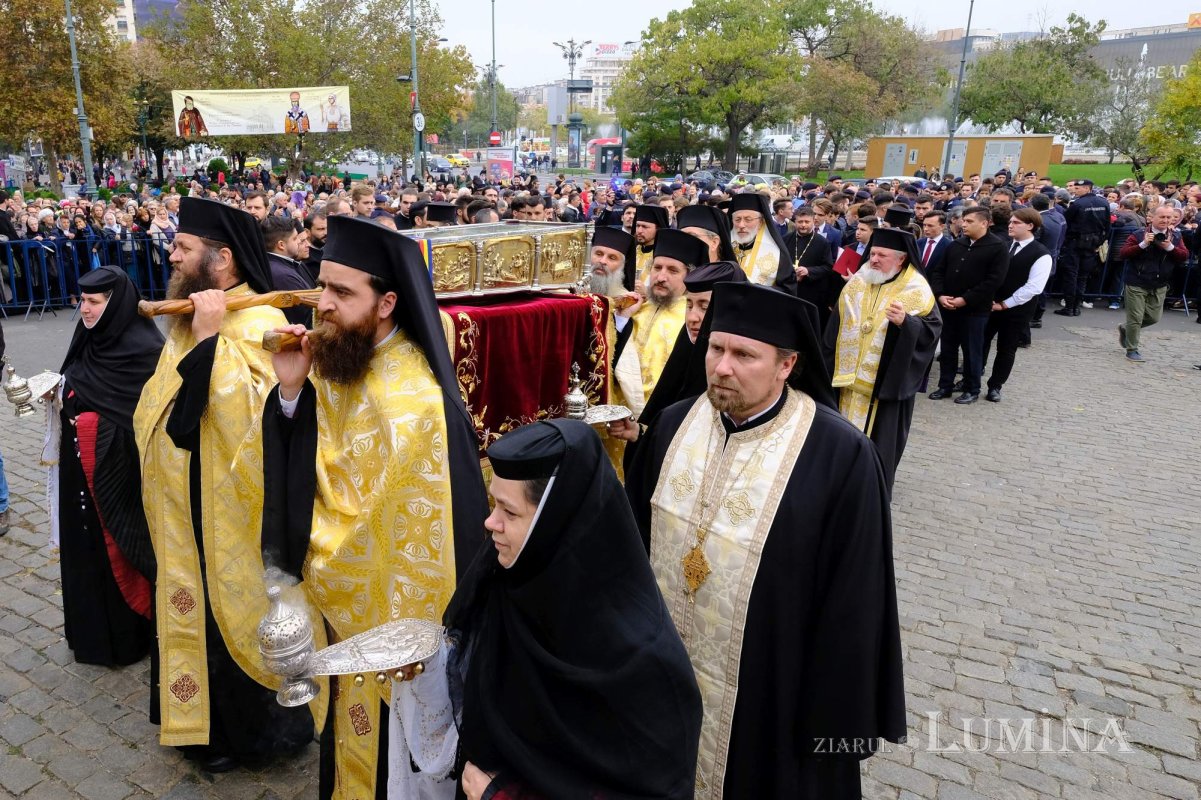 Procesiunea „Calea Sfinților” pe străzile din Capitală 130281