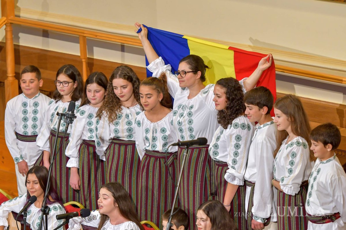 Ediția a 12-a a Festivalului-concurs „Lăudați pe Domnul!” 130689