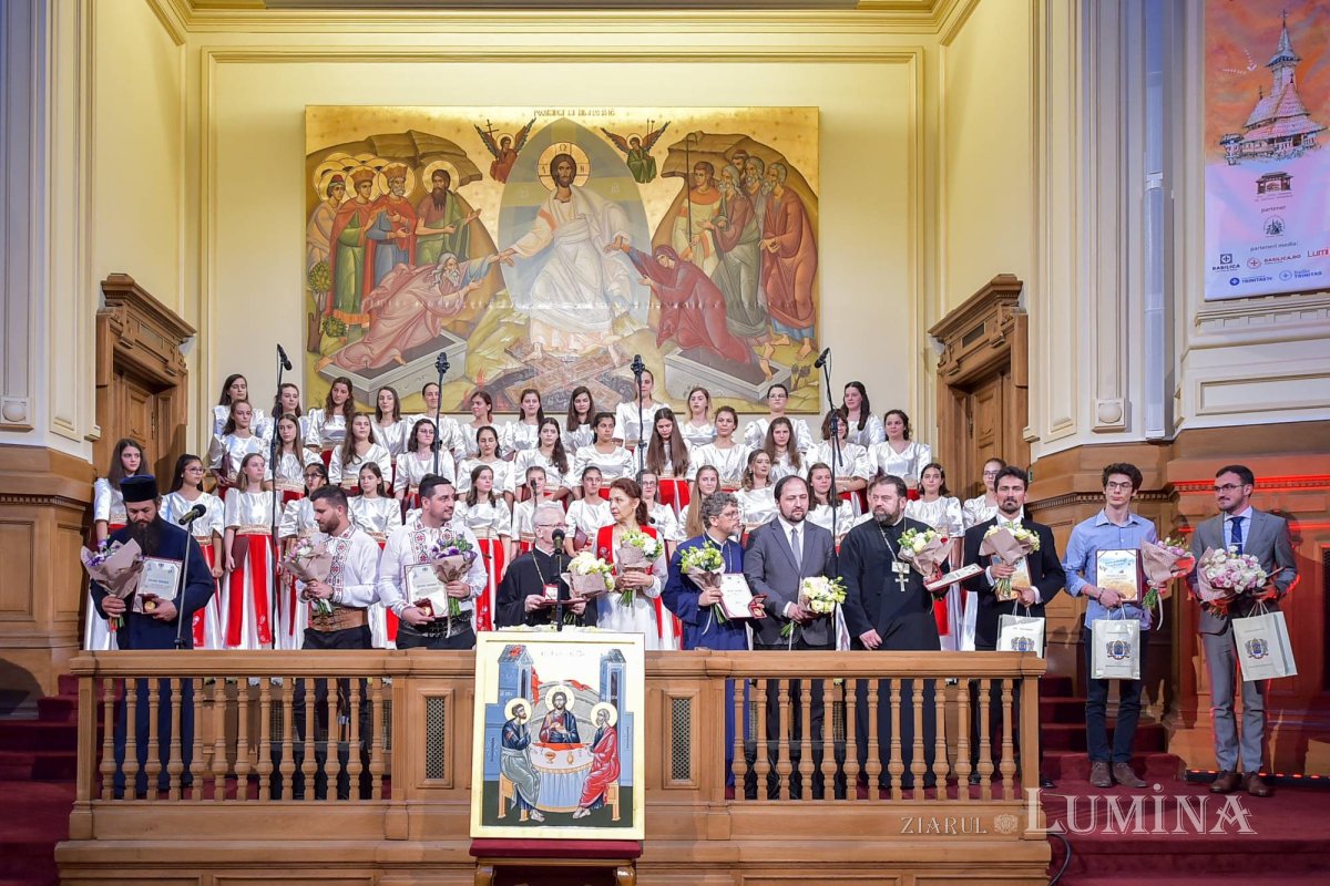 Ediția a 12-a a Festivalului-concurs „Lăudați pe Domnul!” 130703