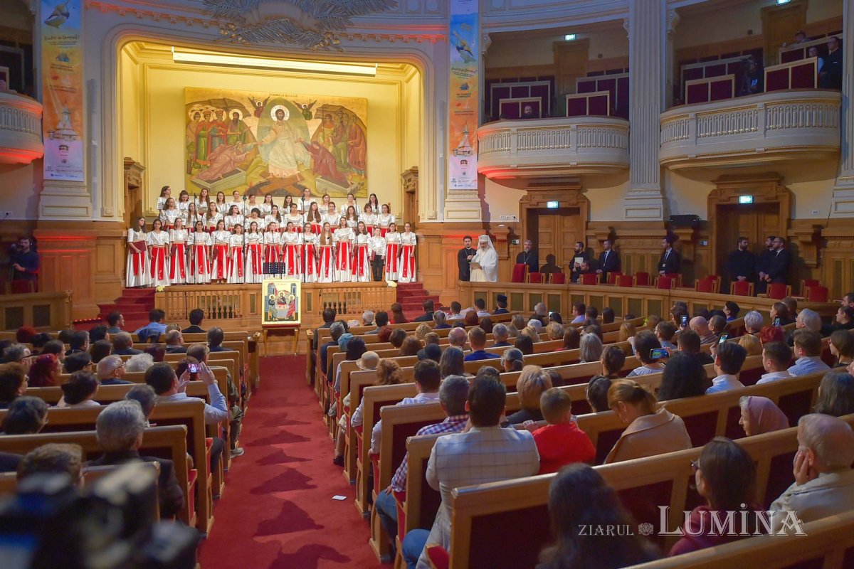 Ediția a 12-a a Festivalului-concurs „Lăudați pe Domnul!” 130704