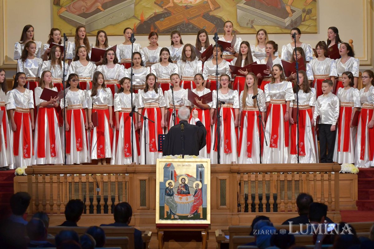 Ediția a 12-a a Festivalului-concurs „Lăudați pe Domnul!” 130714