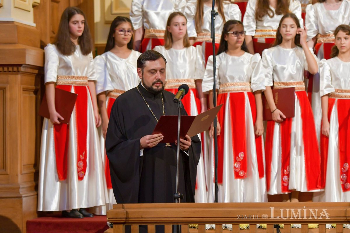 Ediția a 12-a a Festivalului-concurs „Lăudați pe Domnul!” 130719