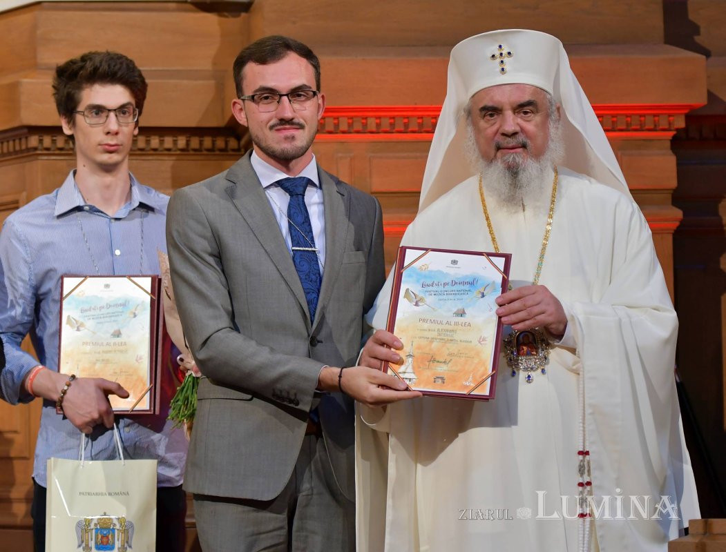 Ediția a 12-a a Festivalului-concurs „Lăudați pe Domnul!” 130731