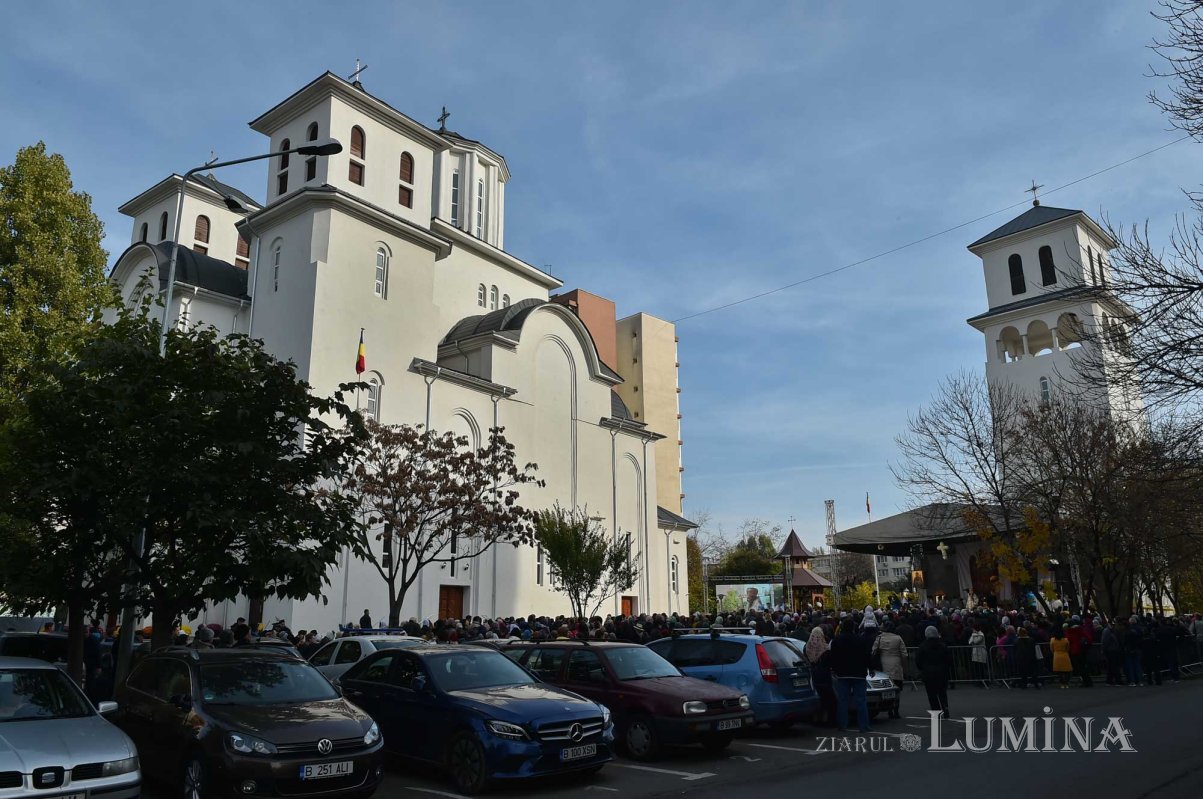 Biserica Parohiei Huedin din Capitală a fost sfințită 131224