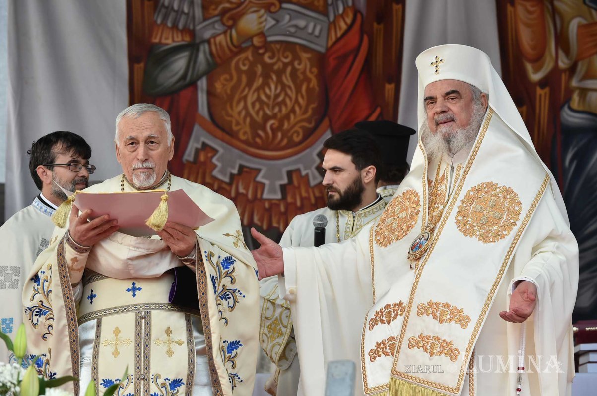 Biserica Parohiei Huedin din Capitală a fost sfințită 131235