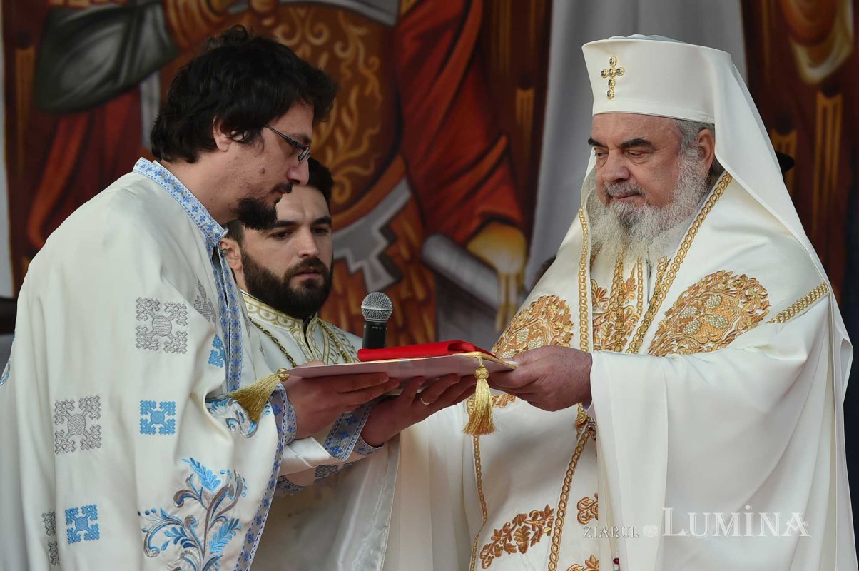 Biserica Parohiei Huedin din Capitală a fost sfințită 131237