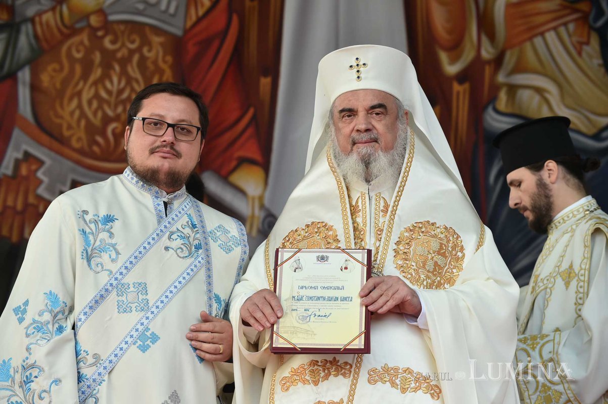 Biserica Parohiei Huedin din Capitală a fost sfințită 131242